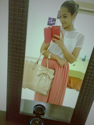 bag #Prada, top #H&M, high waist skirt #Mango