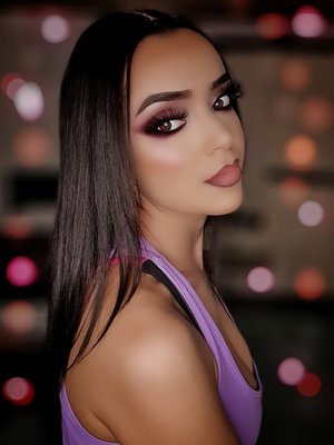 Ivania P.