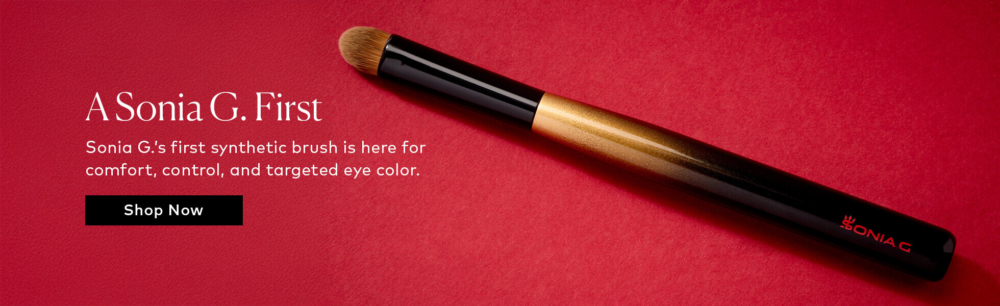 The first-ever synthetic brush from Sonia G. has officially arrived. Designed for eye looks that need comfort and control, The Synthetics Builder brush features ultra-soft bristles, a dense base, and a curved ferrule for steady, targeted application. Shop the Sonia G. The Synthetics Builder on Beautylish.com