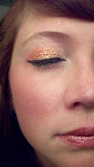 Gel glitter over gold and copper. Thinking this is what my New Year eyes should be :)
