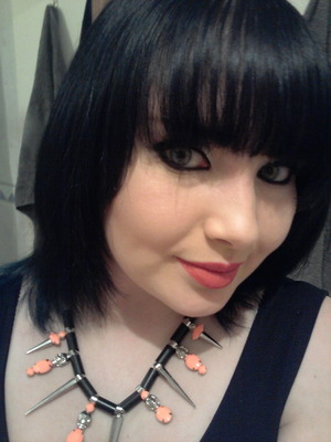 here i am off to a gig wearing urban decay eyeshadow in zephyr and blackout with rimmel 010 lipstick