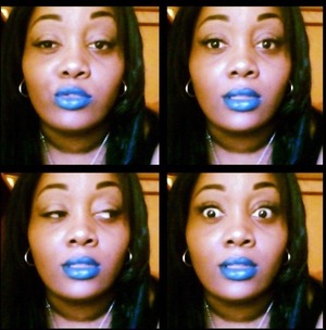 Blue lips. 