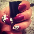 Shellac nails with nail art 