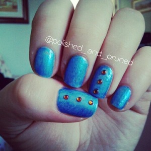 my nails on ig, follow @polished_and_pruned if you have it (:
