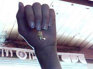 I got a pendent and attached to my nail