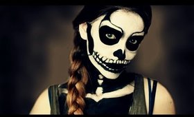 Skeleton makeup