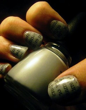 I did these the other night. I'm going to do it again next time I do my nails. Really easy and fun! :]