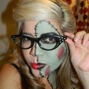 Pin Up Zombie