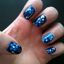 Blue nail art