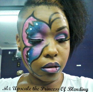 this is just a look that i did at random and basically i love to draw on my face and create looks..i hope that u all enjoy this because i actually enjoyed doin it. --Mz Upscale.