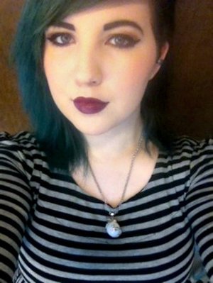I got purple lipstick from Hot Topic, and decided to try it out!