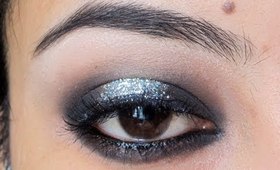 Smokey Eyes-Glitter Goth