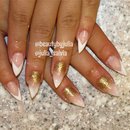 Gold&Glittery French Stiletto Nails
