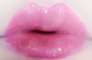 Soft doll lips