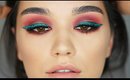 Green Glitter Eyeliner and Warm Smokey eyes makeup tutorial