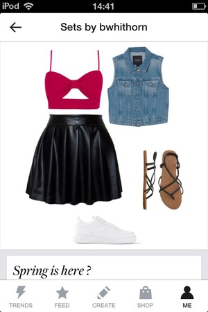 Summer is here and the skater skirts are back. This outfit is perfect for summer. 