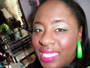 This is a look that I came up with for St. Patrick's Day 5 months ago and I really loved this look!