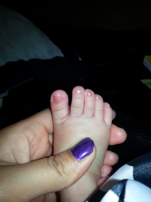 did my babygirls toe nails orangeish :)