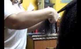 HOW TO ROLLERSET CURLY HAIR by Dominican Stylist