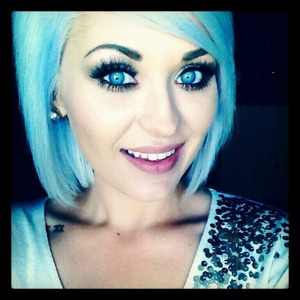 blue hair & MAC.