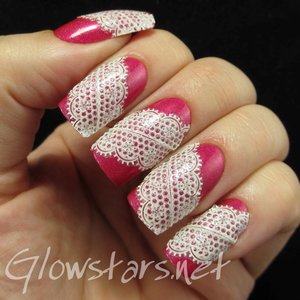 Read the blog post at http://glowstars.net/lacquer-obsession/2014/12/lace-over-pretty-polished-blurred-visible-nail-lines/