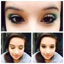 Wearable green eye makeup 