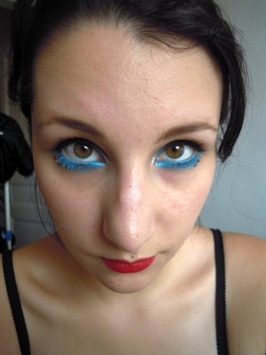 A Coulson inspired make up, so, more like a Captain America fangirl make up!