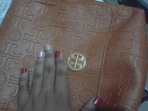 The nail art for today... with my Tori Burch purse!