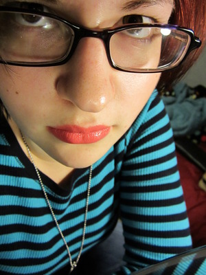 OCC Lip Tar in Trollop (Swatching)
Very natural on me, I love it.