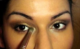 Eye make-up with MUA Undressed