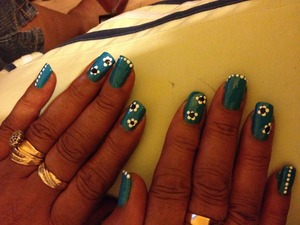 Turquoise with white flowers and dots 