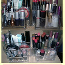 Use stationary holders to organize make-up :)