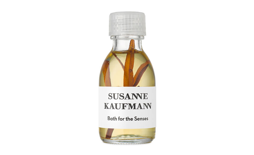 Get a free gift with your qualifying Susanne Kaufmann purchase. 