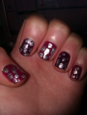 Purple and pink nail polish from Primark and silver polka dots (essence colour and go nail polish in 'Icy Princess) 
