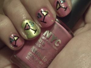 For this design I used N.Y.C. In the colour Uptown, Revlon in the colour Beach and Icing Nail Art in the colour Black.