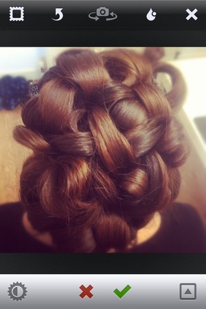 A trial with a bride to be whose hair was waist length.... This wasn't a quick look to achieve but so worth while.