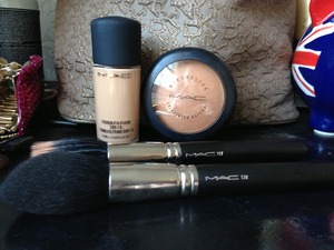 Soo happy with my first Mac products even lasted after 2 hours in the gym! :)