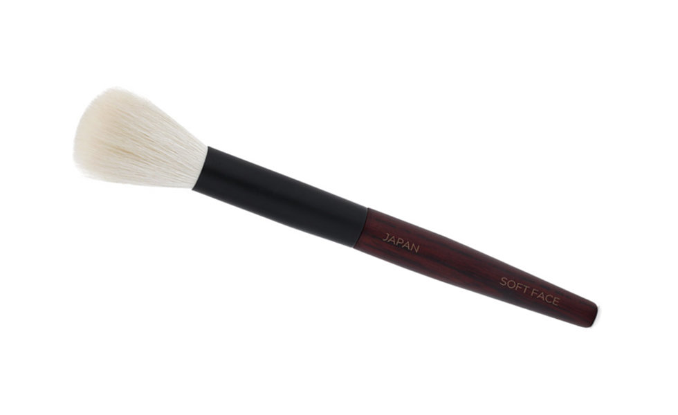 Top Sonia G. Brushes with Séverine F. | Beautylish