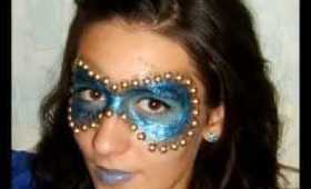 Blue Glitter Masquerade Ball look