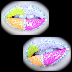 http://michtymaxx.blogspot.com.au/2014/05/neon-quarter-given-lip-art-tutorial-ft.html

I was toying with a lip art using some of the Sugarpill ElectroCute collection and these matching hex glitters from Born Pretty and I decided to go nuts and use all these colours!