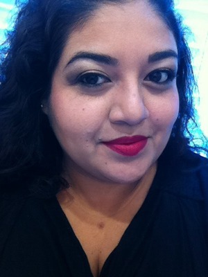 Here is a quick look of the day for work. Used urban decays naked basics and naked pallette and rocking riri woo lipstick.