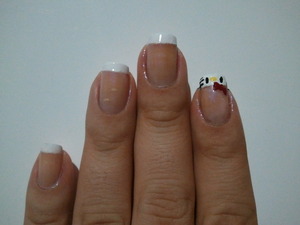 Hello Kitty French Tip