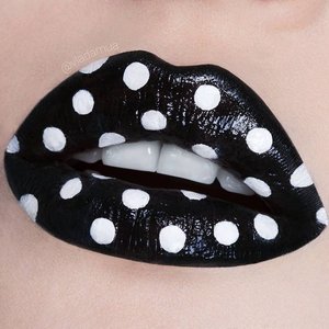 Hate polka bots, but Love this look