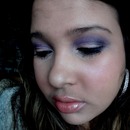 How to Wear Purple Eyeshadow Naturally 