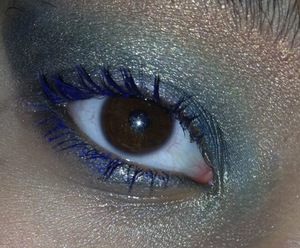 MAC Beth Ditto Powder of our People
MAC Zoom Lash Mascara- Blue Charge
MAC eyeshadow- Expensive pink
Urban Decay- Naked