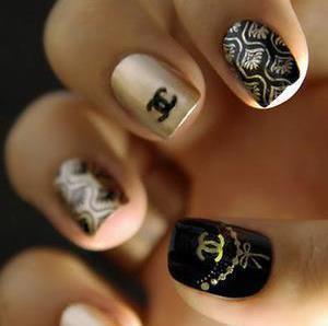 chanel nail art
