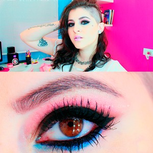Cute smokey eye with pink and turquaise colors <e Love it!
You can see the video here -> http://goo.gl/uJ7zlv