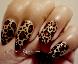 simple leopard print