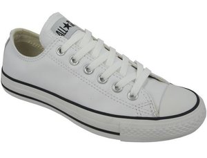 white converse without red line