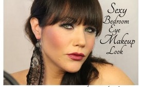 Sexy Bedroom Eye Makeup Look | WWW.MAKEUPMINUTES.COM